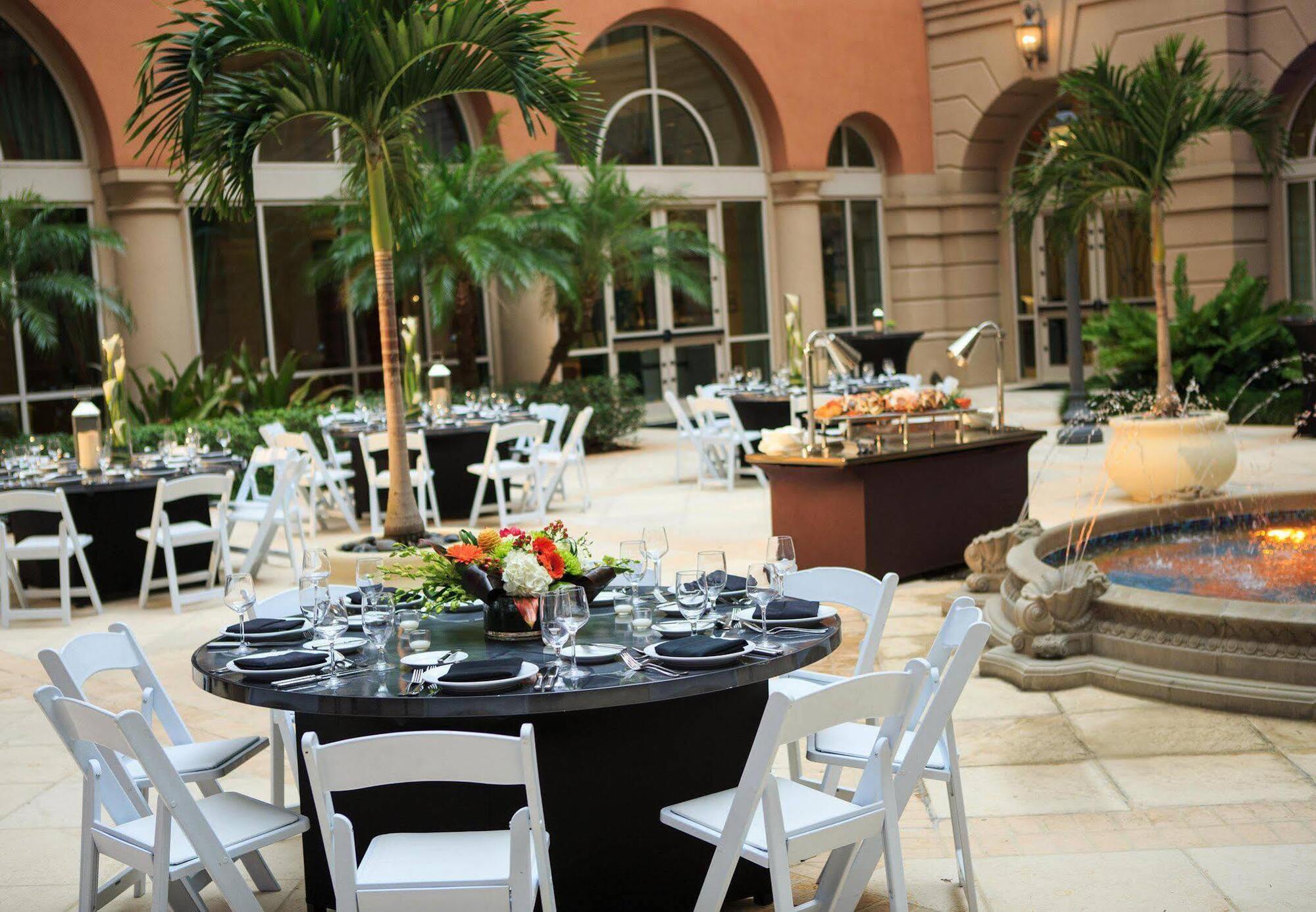 Renaissance Tampa International Plaza Hotel Exterior foto